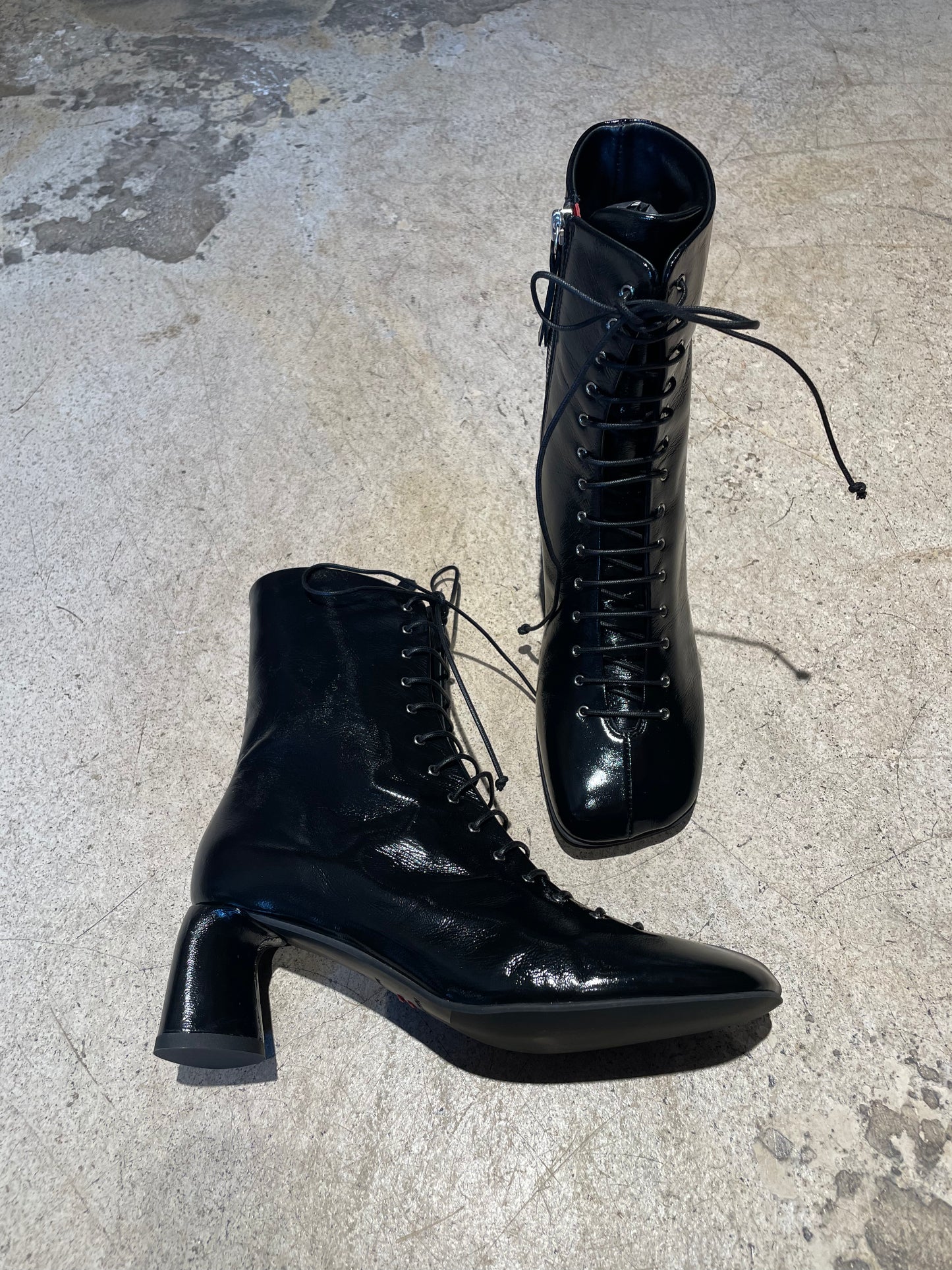HALMANERA - Bottines lacées noir