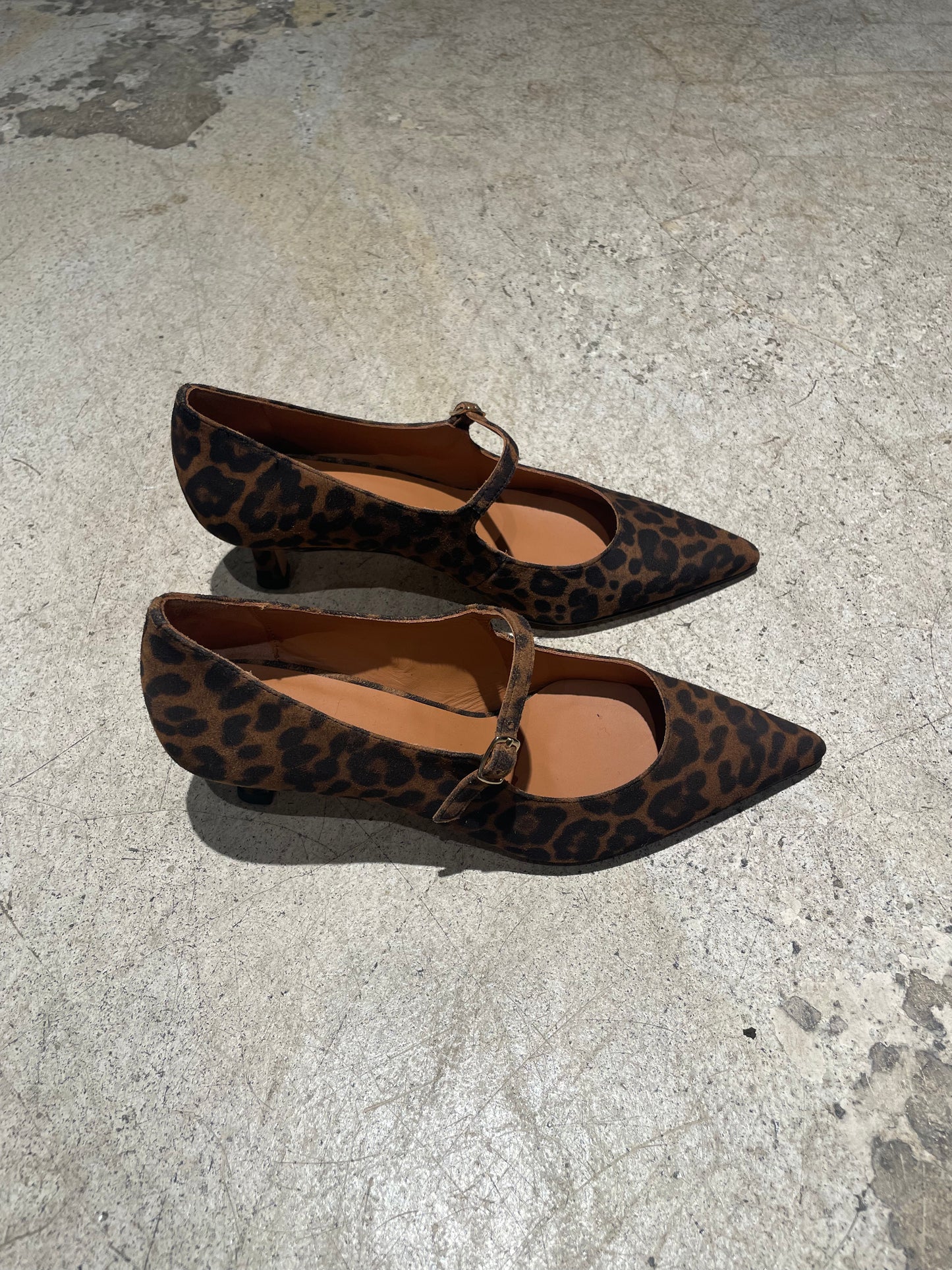 RIVECOUR - Escarpins à brides n°722