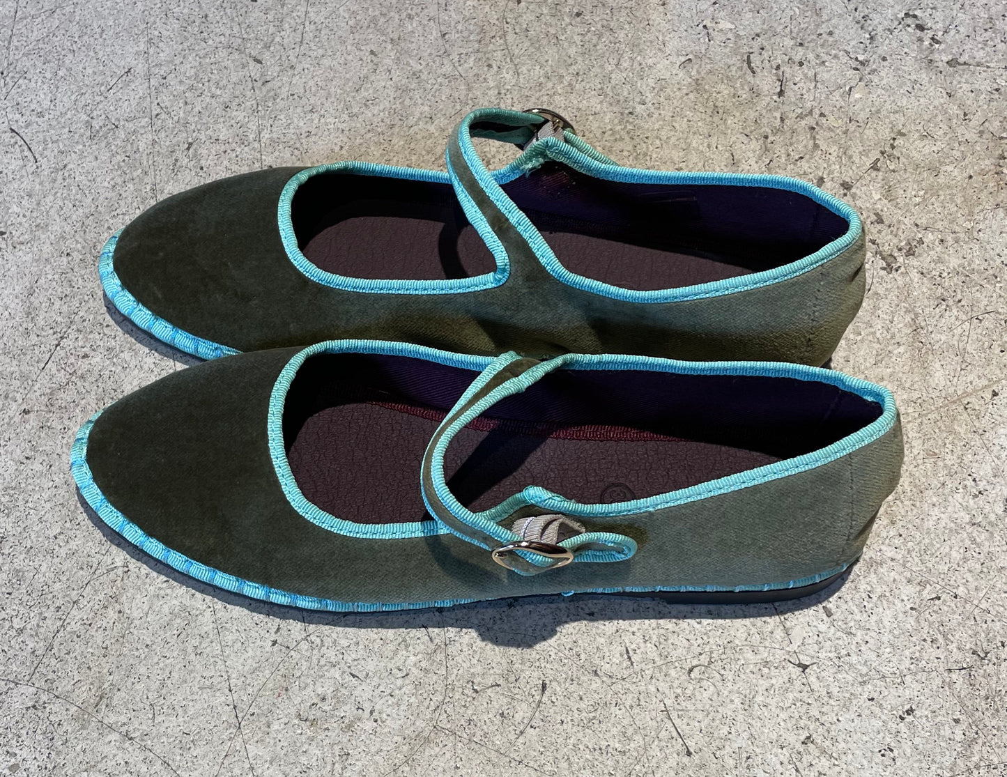 FLABELUS - Mary Jane en velours kaki