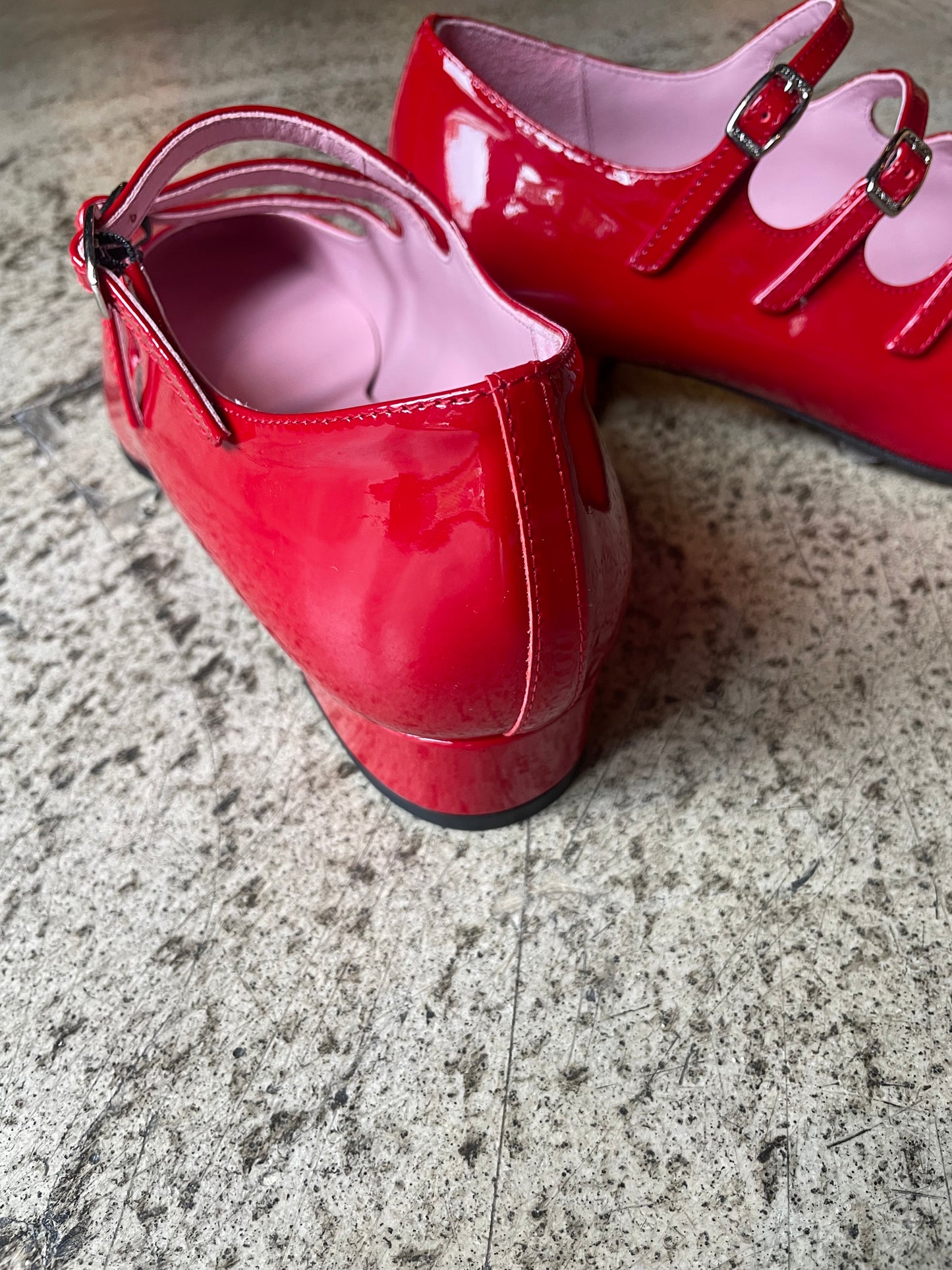 CAREL - Ariana Vernis Rouge