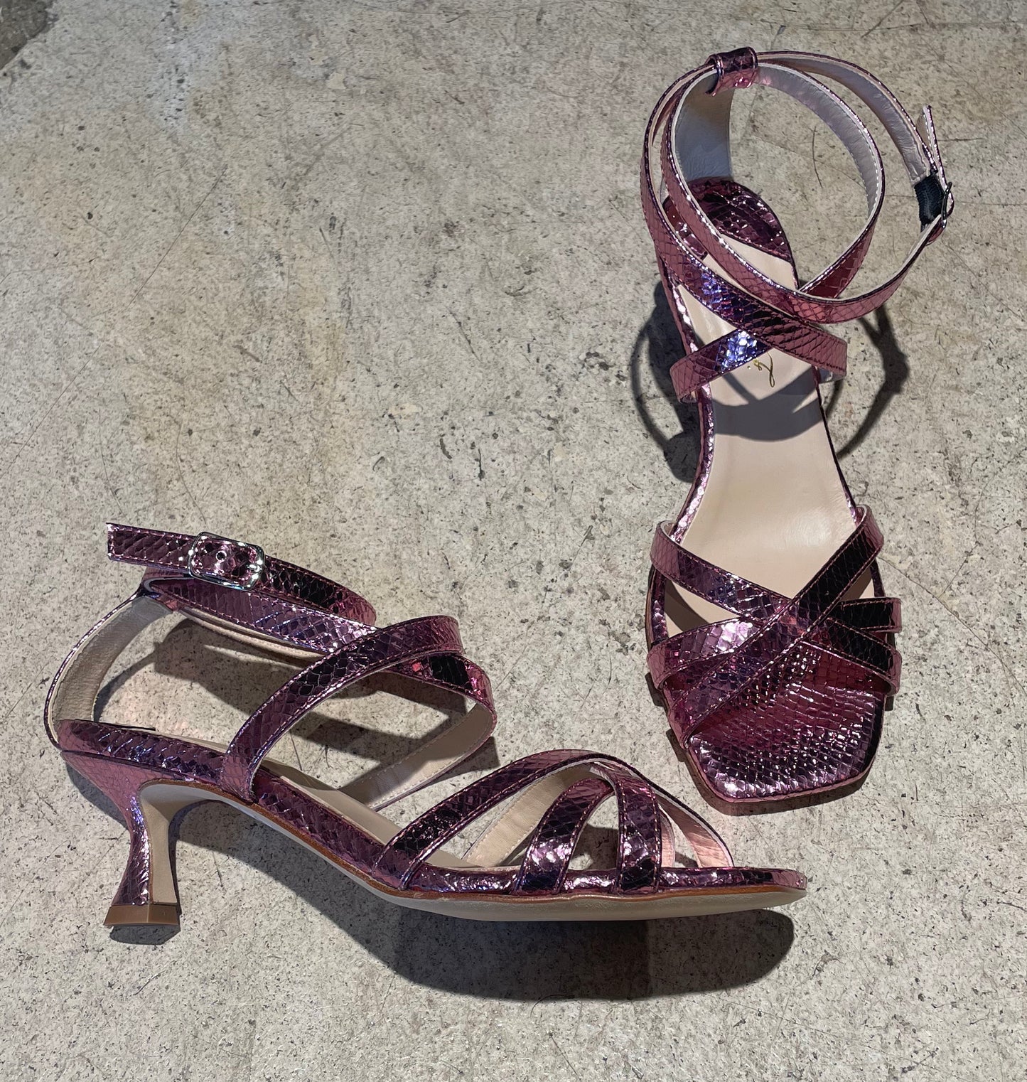 ANNA F - Sandales lamées rose