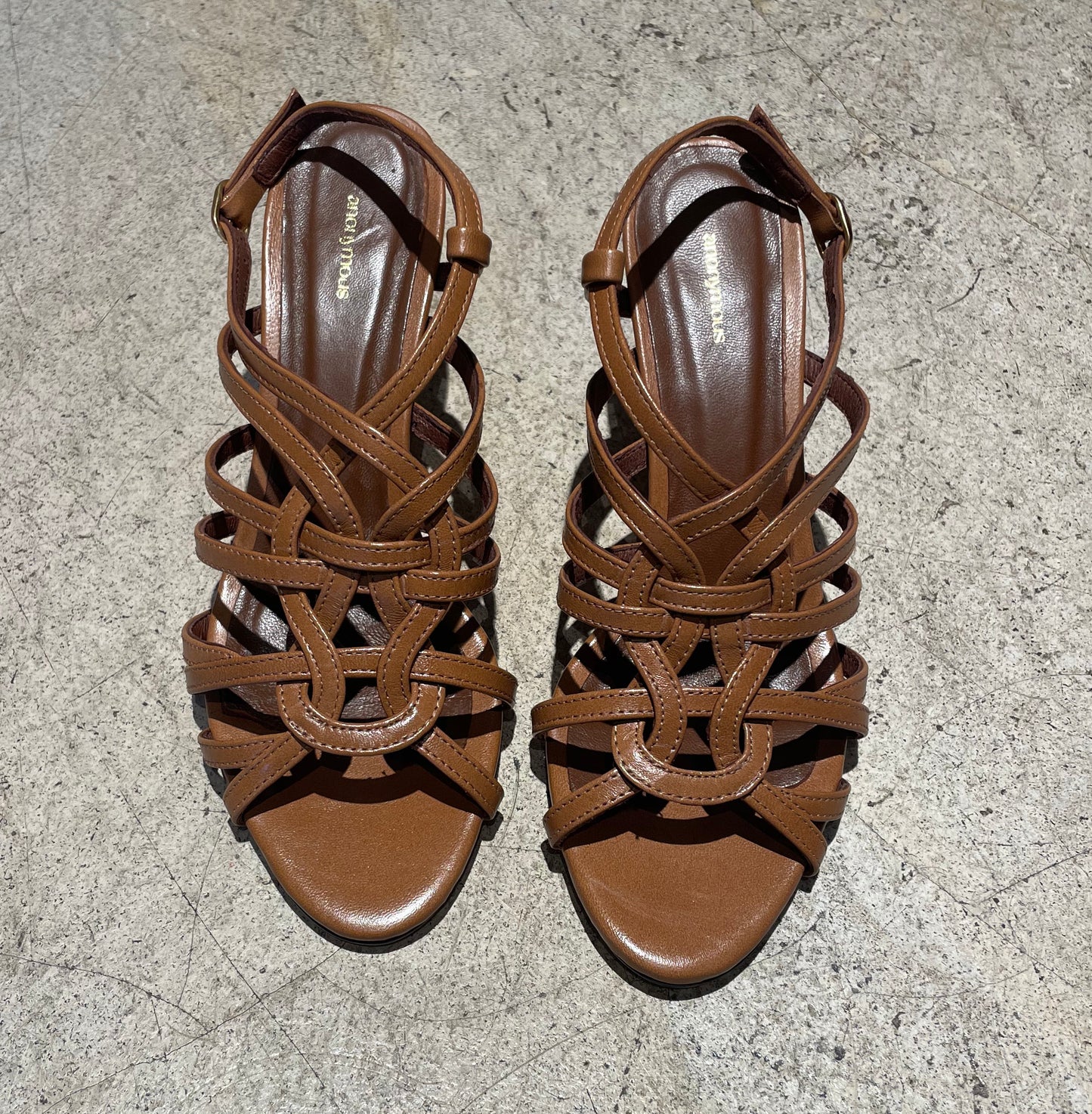 ANONYMOUS - Sandales à talons cognac