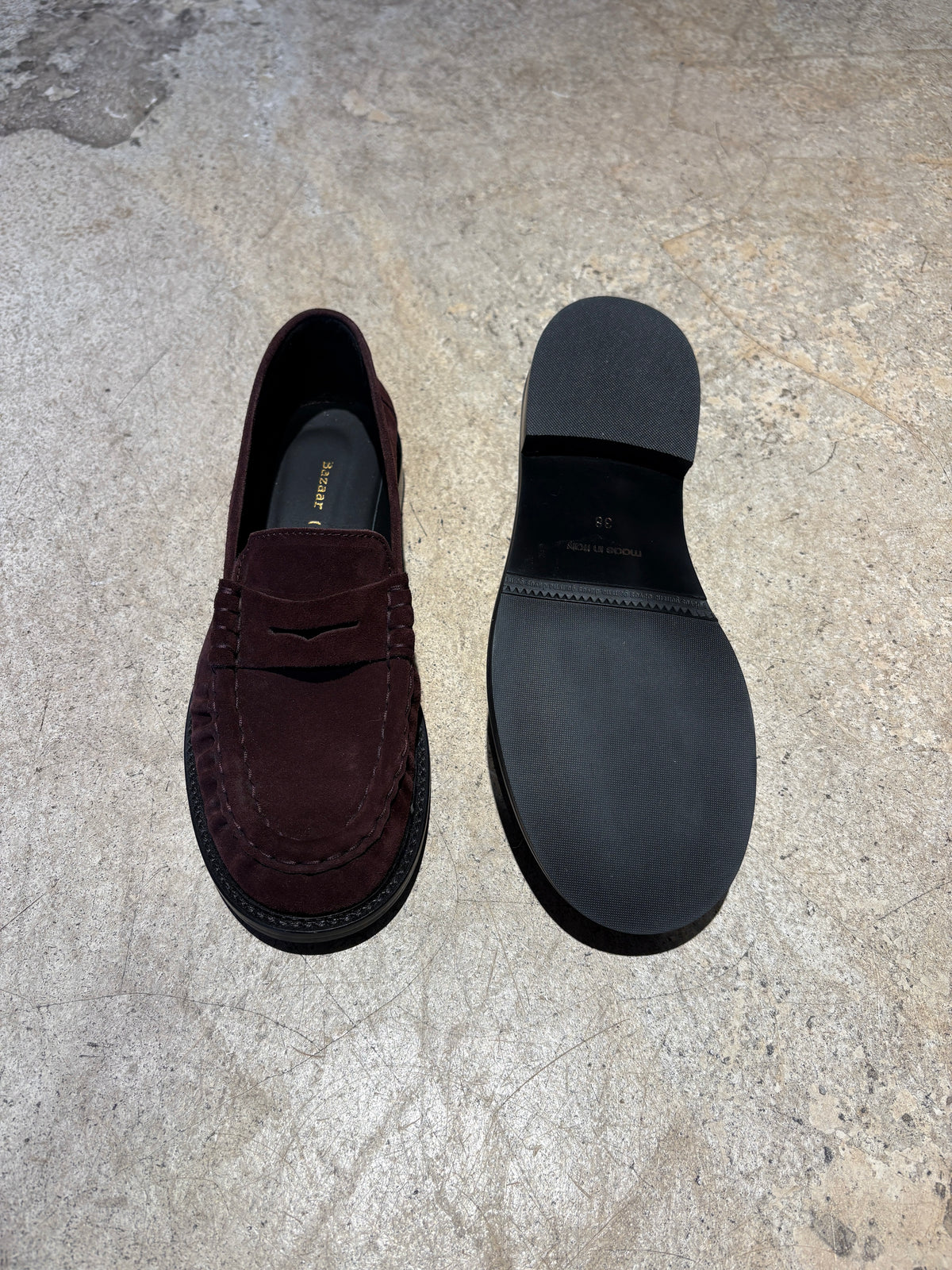 BAZAAR (N.M) - Mocassins en peau