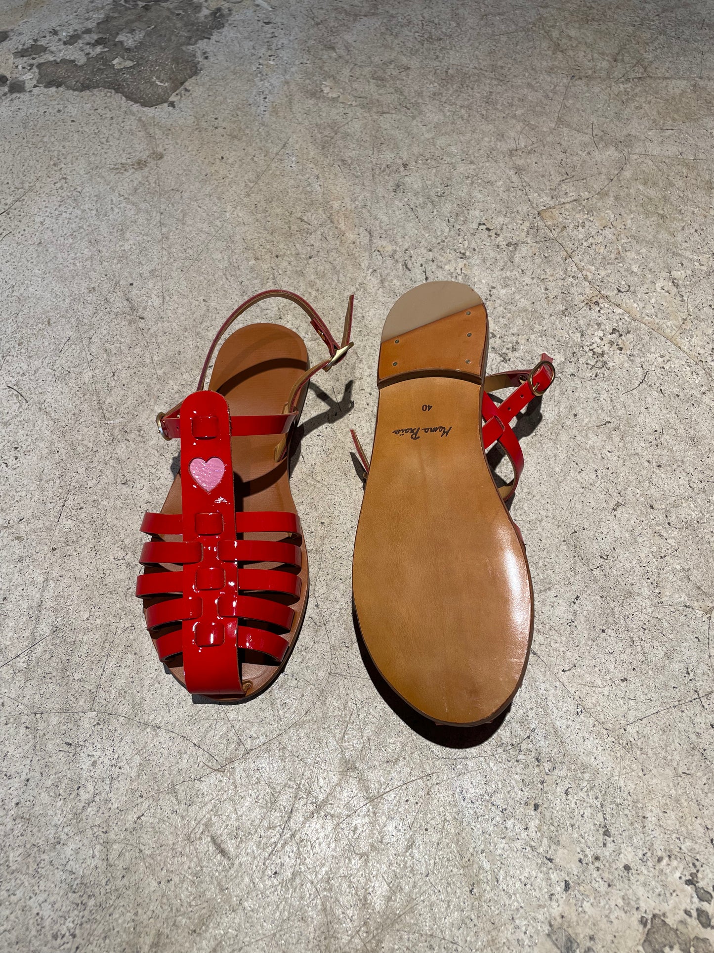MAMA PRAIA - Sandales Glossy Red